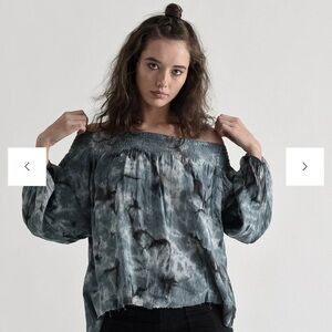 One Teaspoon Smocked Gray and Blue Long Sleeve Blouse